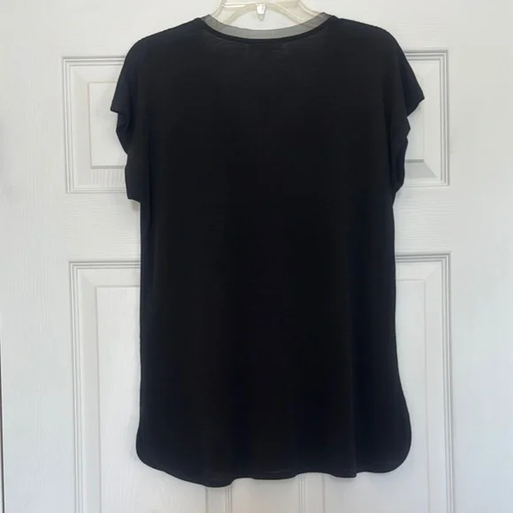 NWT Women's Bar III Black V-Neck Top. Size S, fits M. - Picture 3 of 4